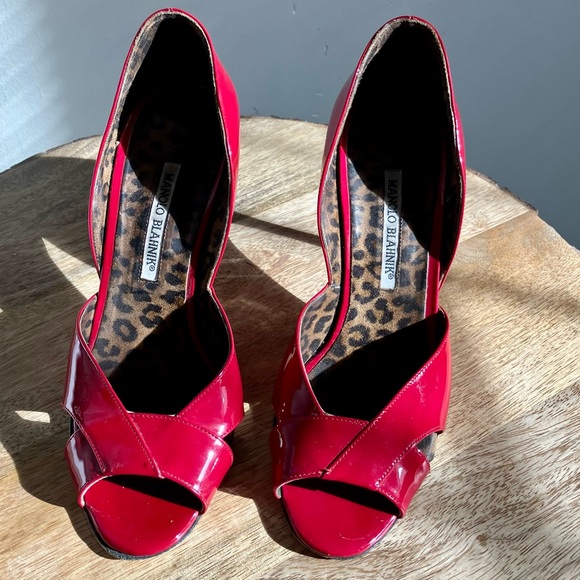 Manolo Blahnik Red Patent Leather Open Toe Pumps Size 38 - Picture 2 of 10
